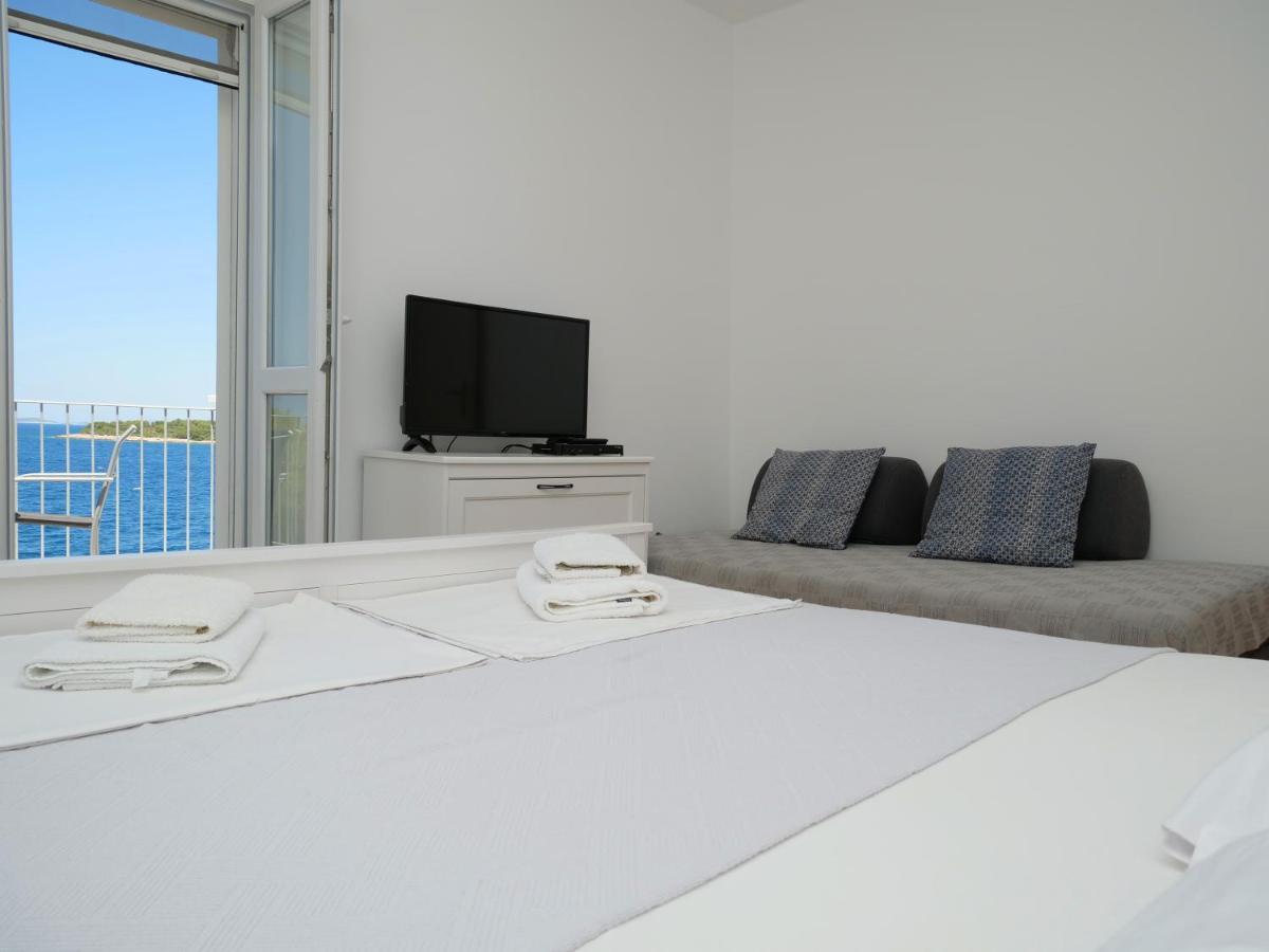 Apartmani Smilja Primošten Esterno foto