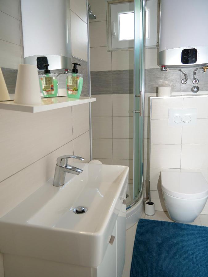 Apartmani Smilja Primošten Esterno foto